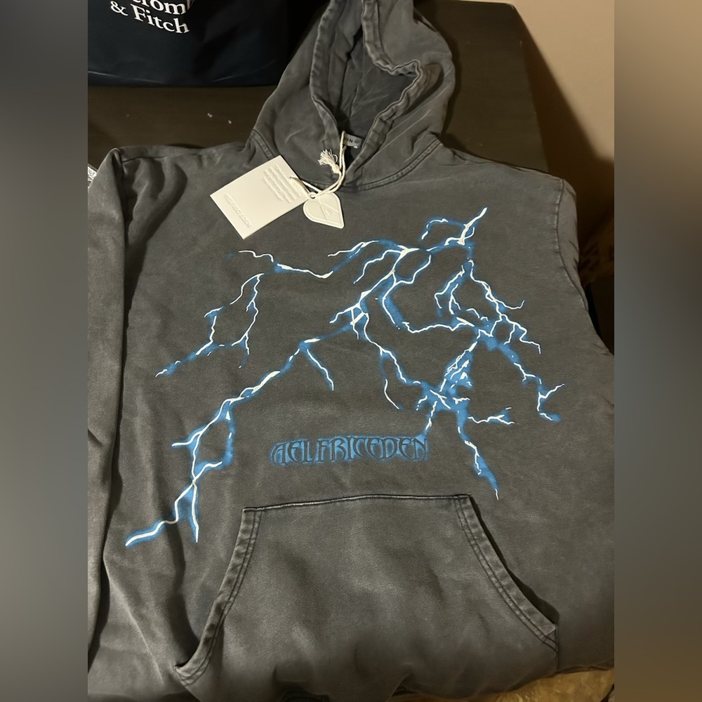 Aelfric Eden medium sweatshirt